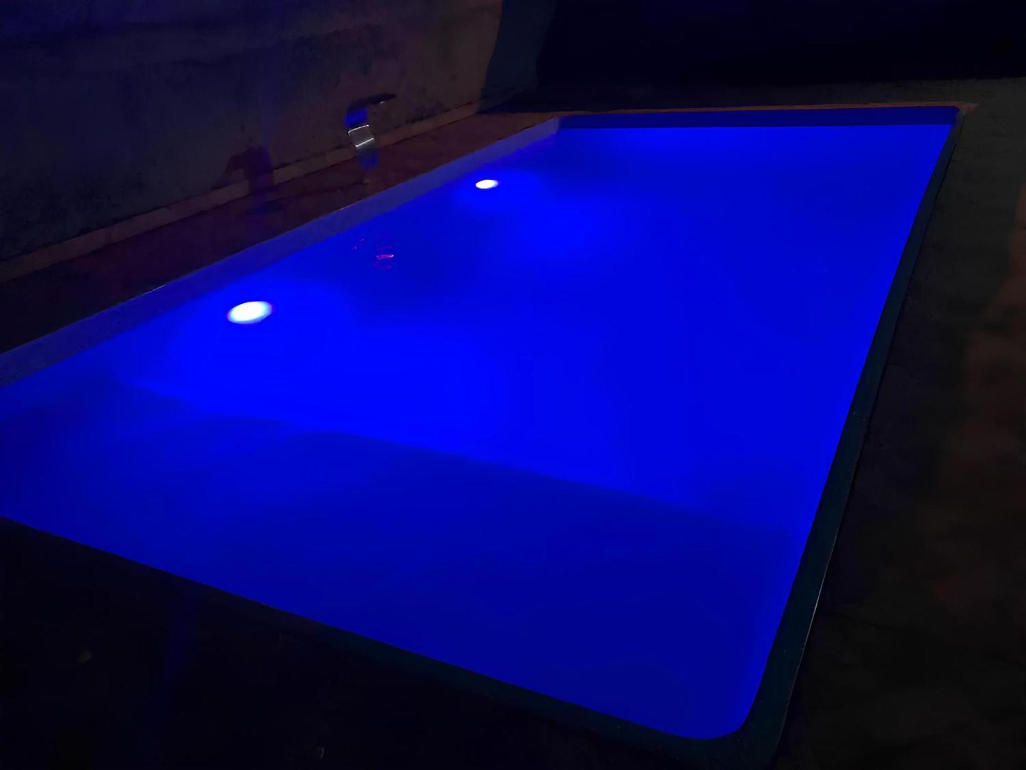 Casa Com Piscina Em Bertioga Bem Proxima Ao Mar Com 2 Suites E Internet 외부 사진